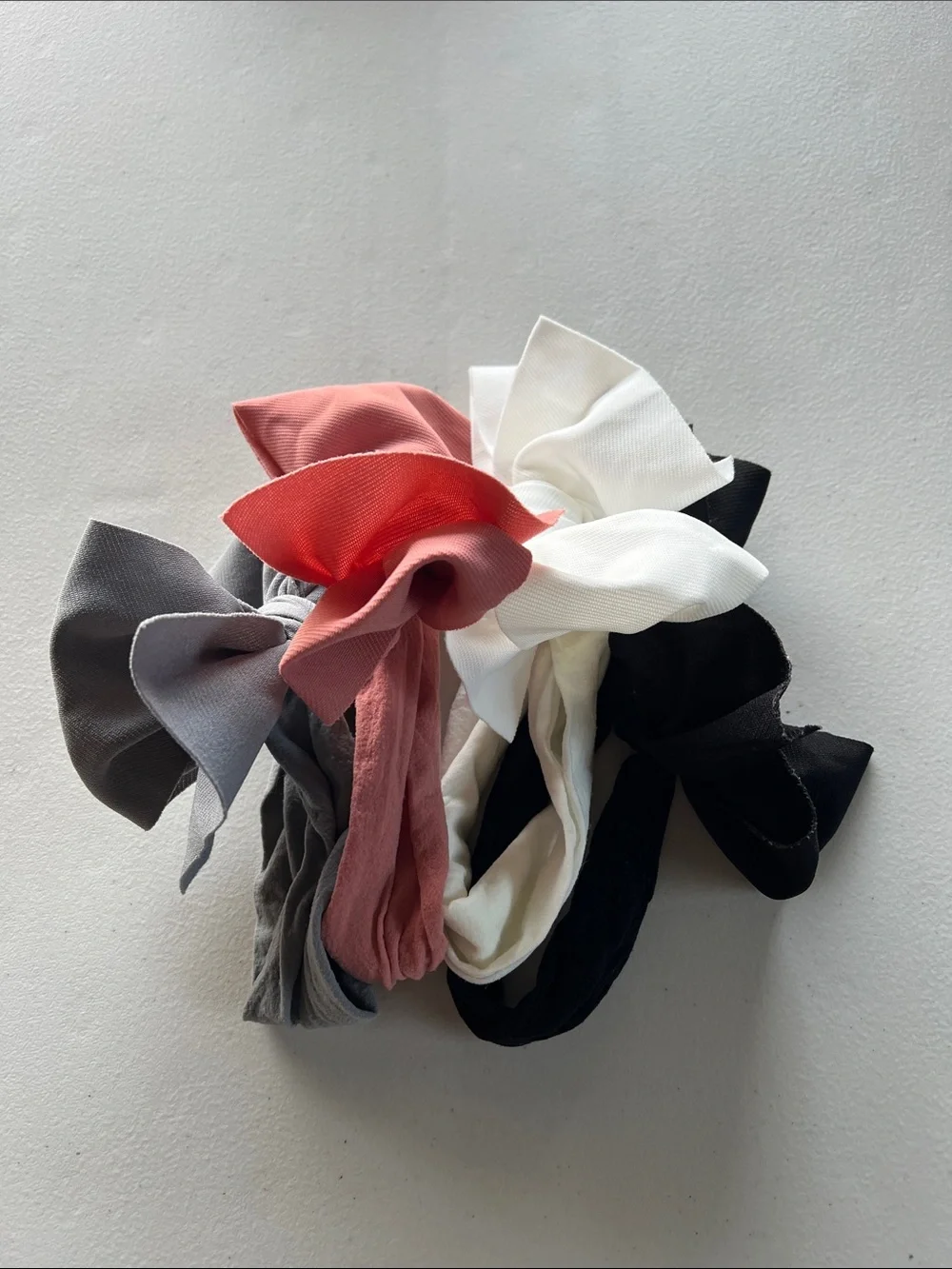 Classic Kids Ribbon Bow Set — Black, White, Dusty Pink & Light Gray